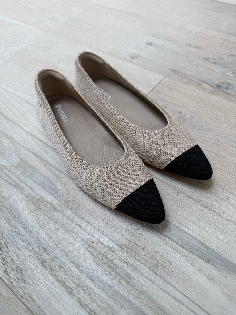 Vivaia Pointed Toe Knit Ballet Flats in Beige